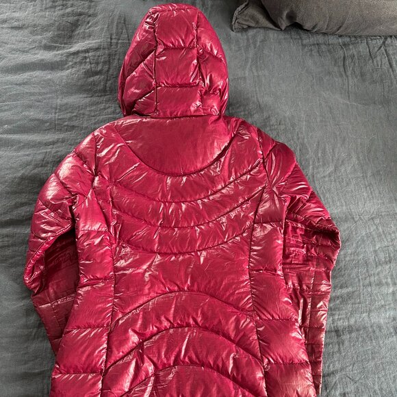 Lolë Pink Down Jacket - Picture 2 of 8